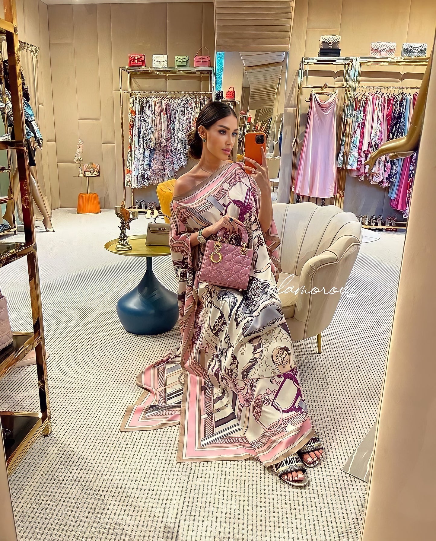 Abito in seta in beige