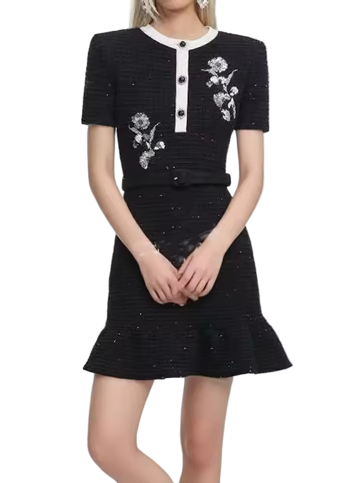 Stitched Knit Waist-Cinched Round Neck A-Line Dress