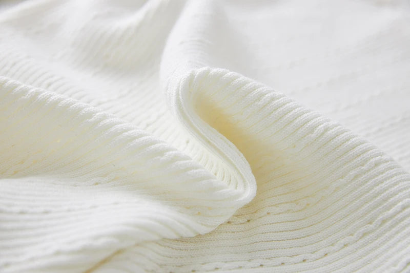 Top Sia in lana a maniche lunghe in bianco