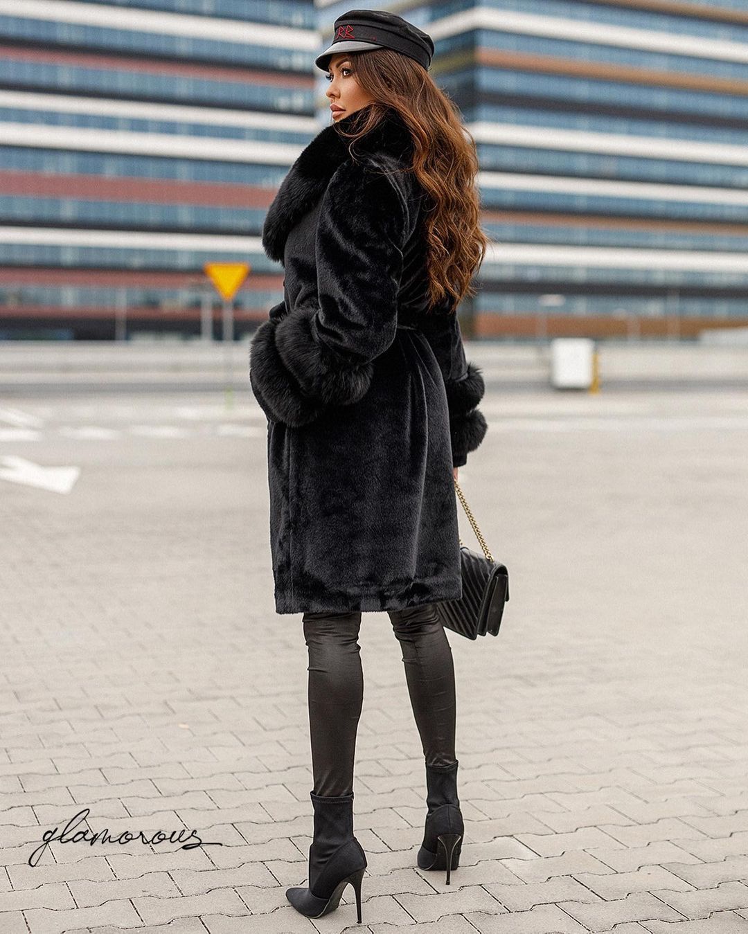 FOX FUR ALCANTARA COAT IN BLACK