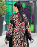 Abaya de lana bordada en negro