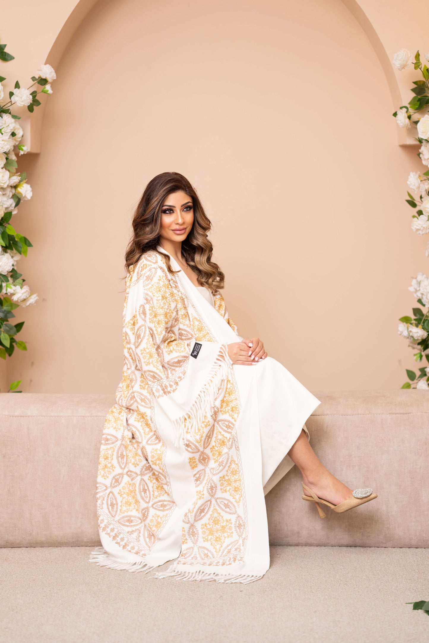 Embroidered Wool Abaya in White