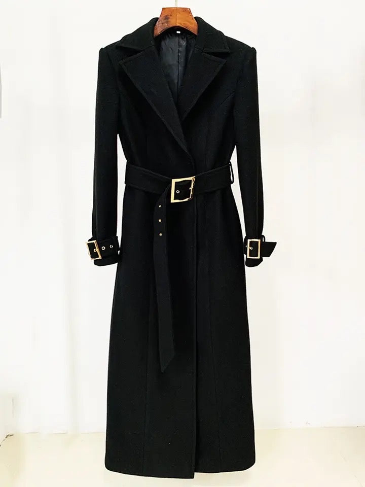 WOOL COAT IN BLACK