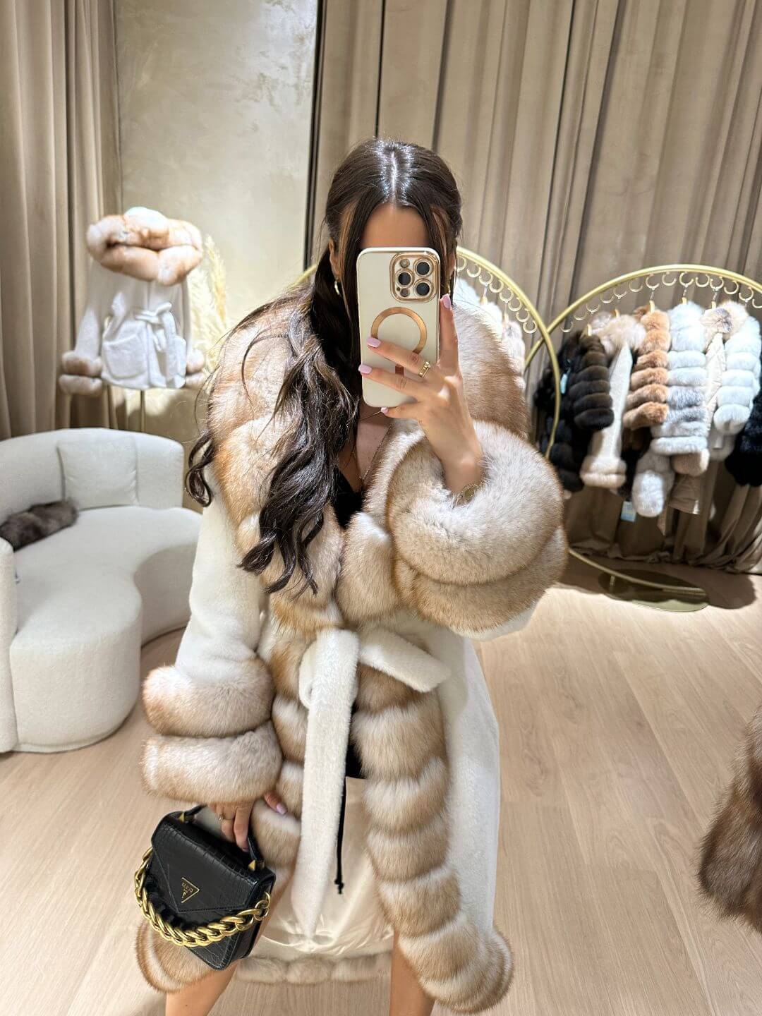 REAL FOX FUR WITH ALCANTARA COAT IN WHITE