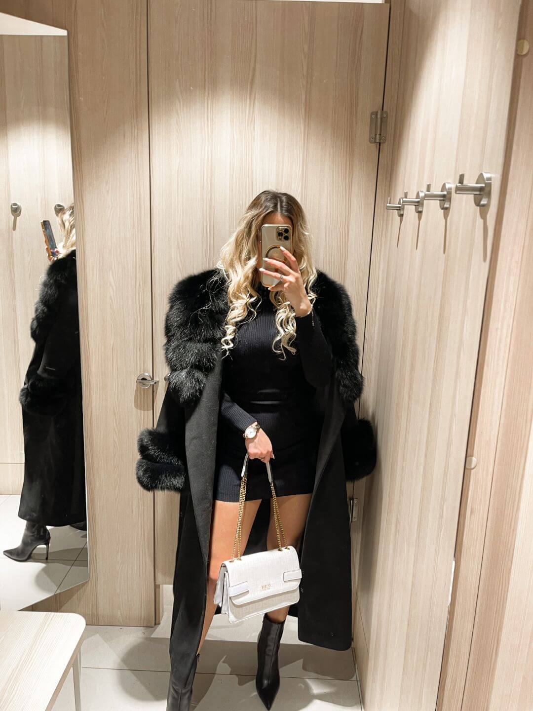 CLASSY CASHMERE FOX FUR COAT