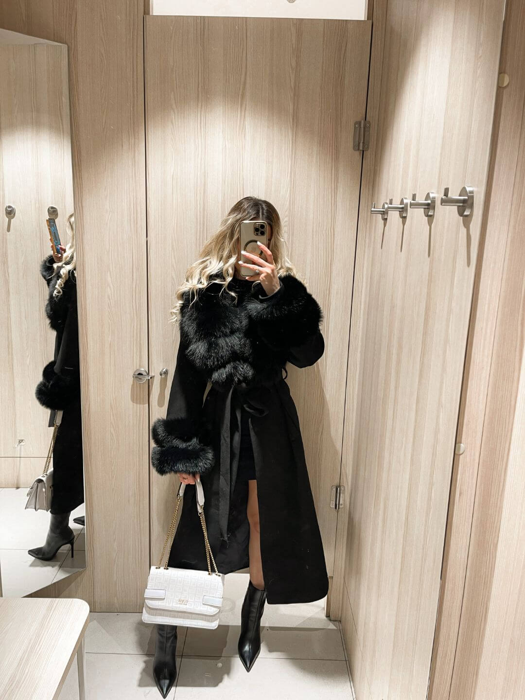 CLASSY CASHMERE FOX FUR COAT