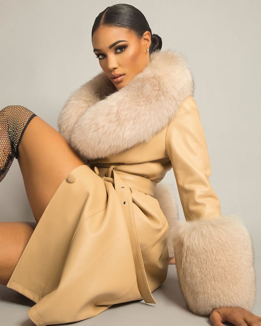 FOX FUR GENUINE LEATHER COAT IN BEIGE