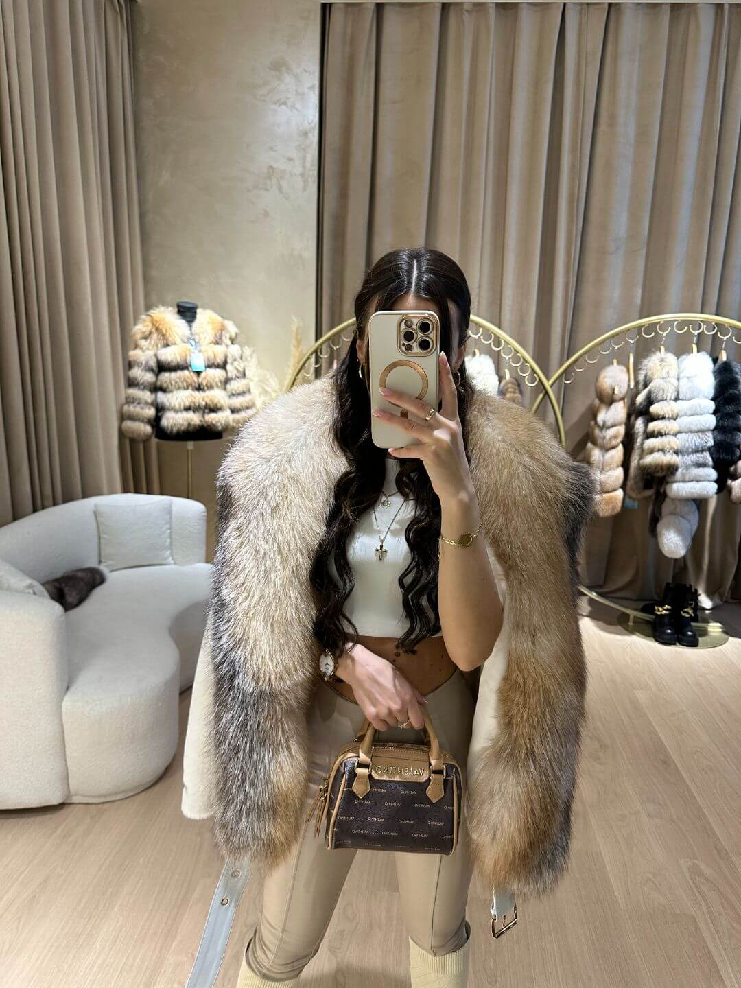 VANILLA ALKANTARA & FOX FUR COAT