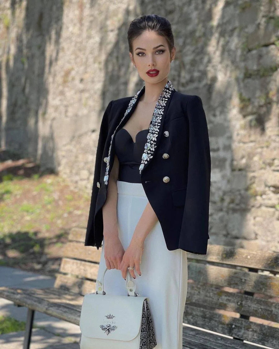 BLAZER CRUZADO EN NEGRO CON strass 