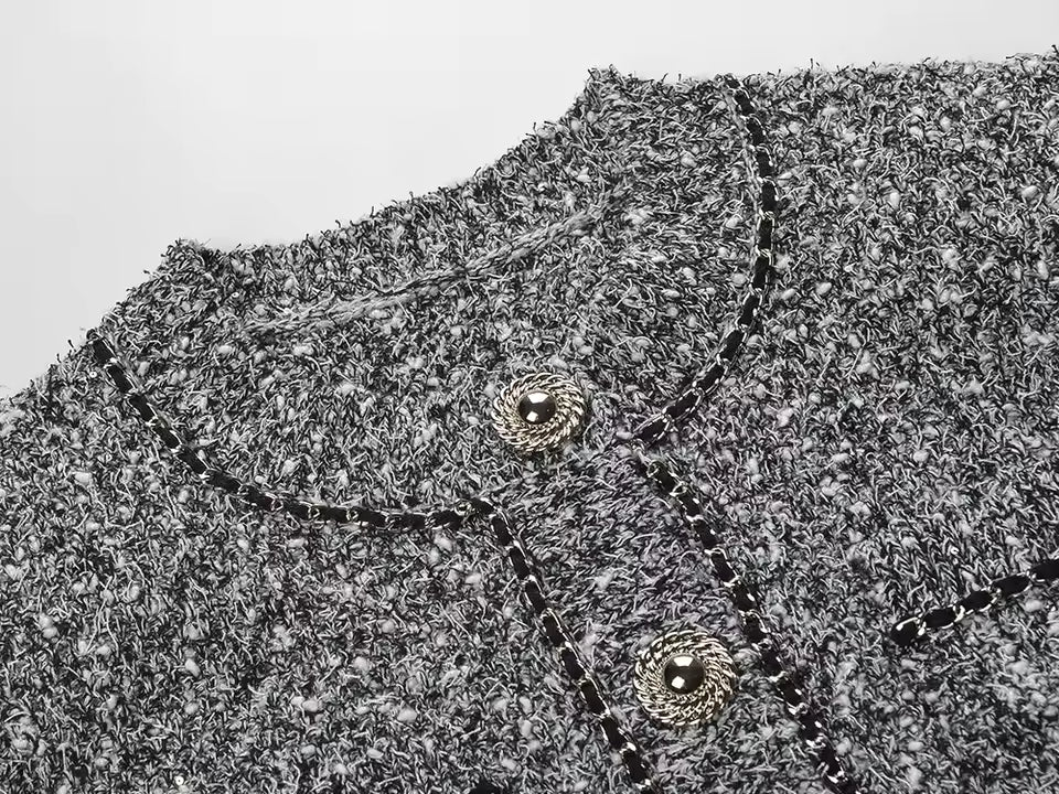 Stylish Chain Decor O-Neck Long Sleeve Single-Breasted Knit Cardigan