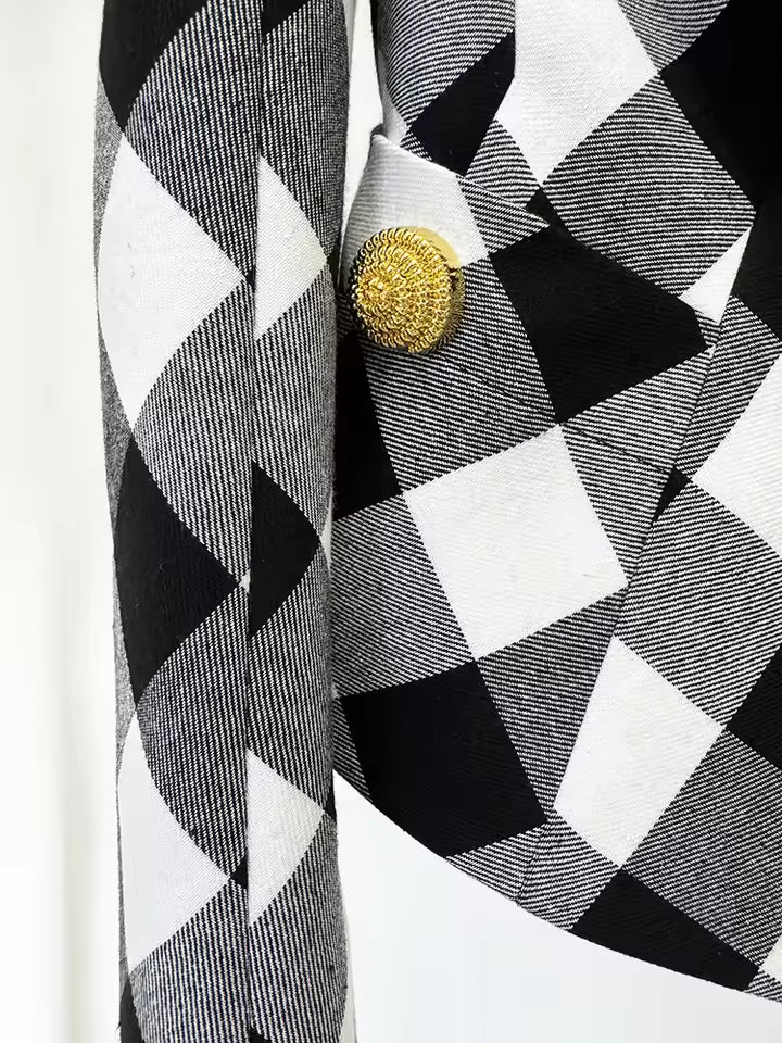 Black and White Checked Slim Blazer with Metal Buckle