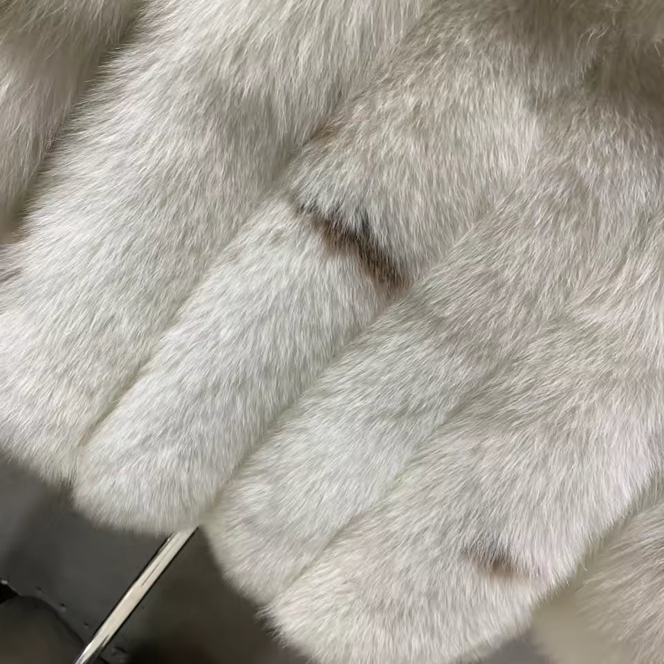 Natural Fox Fur Coat – Turn-Down Collar Classic Style