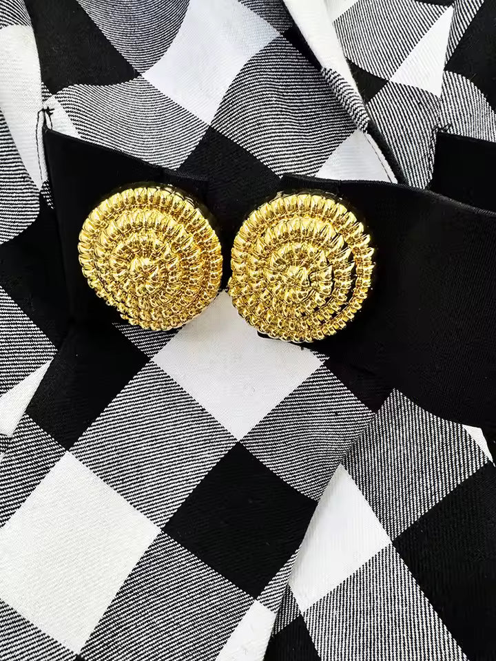 Black and White Checked Slim Blazer with Metal Buckle