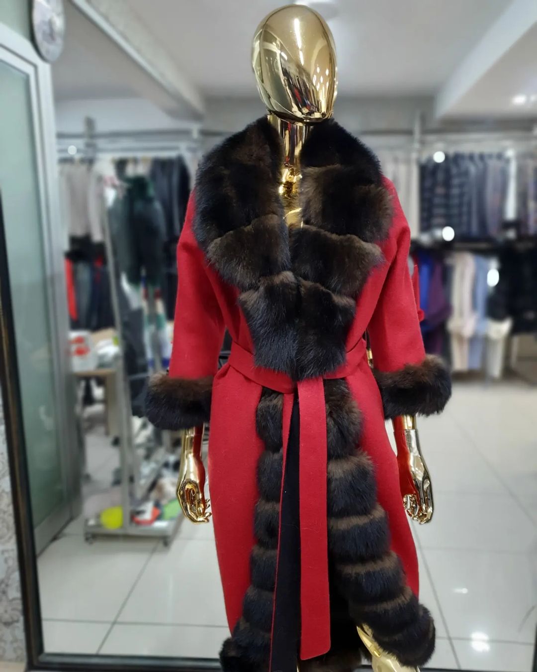 REAL FOX FUR WITH ALPACA COAT IN RED