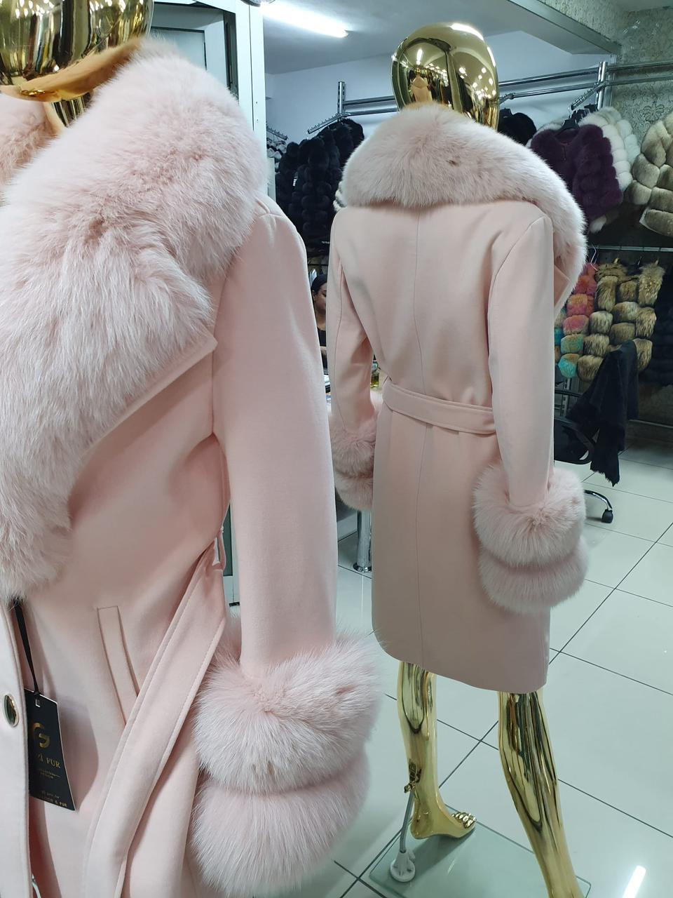 CAPPOTTO IN CASHMERE IN PELLICCIA DI VOLPE ROSA CHIARO