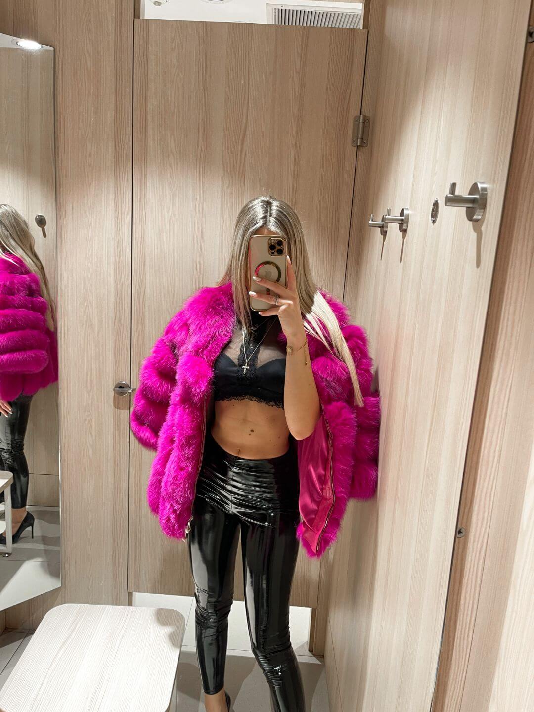 PINKY PROMISE FOX FUR GENIUNE LEATHER JACKET