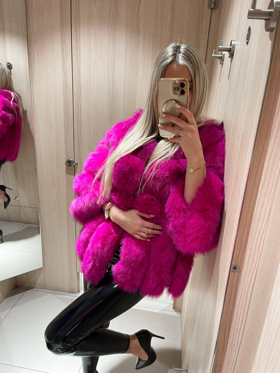 PINKY PROMISE FOX FUR GENIUNE LEATHER JACKET